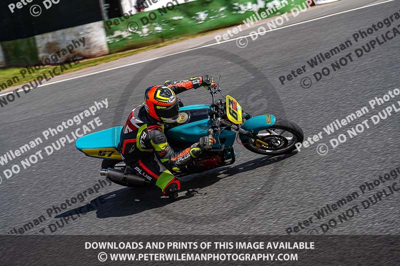 enduro digital images;event digital images;eventdigitalimages;mallory park;mallory park photographs;mallory park trackday;mallory park trackday photographs;no limits trackdays;peter wileman photography;racing digital images;trackday digital images;trackday photos